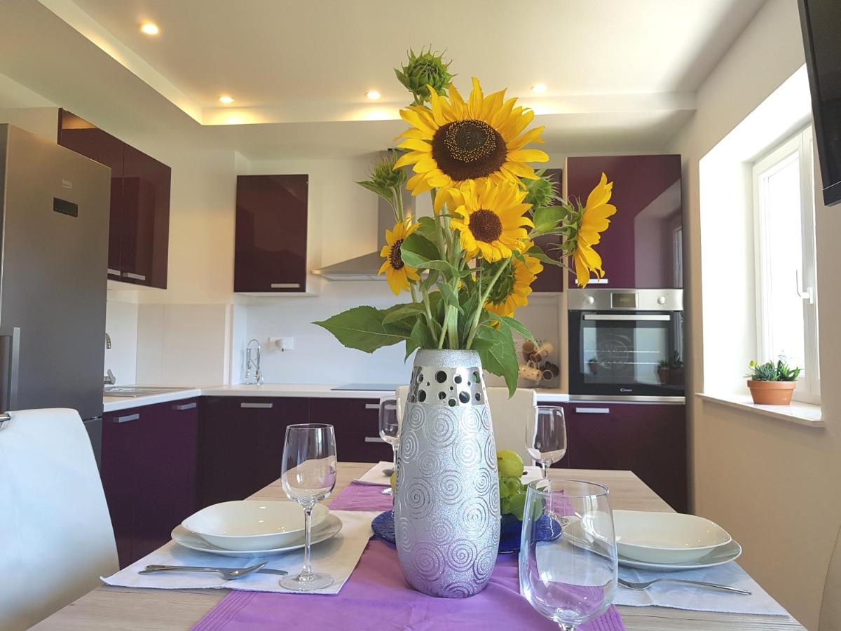 New Istrian Experience By Istrian Apartments Koper Bagian luar foto